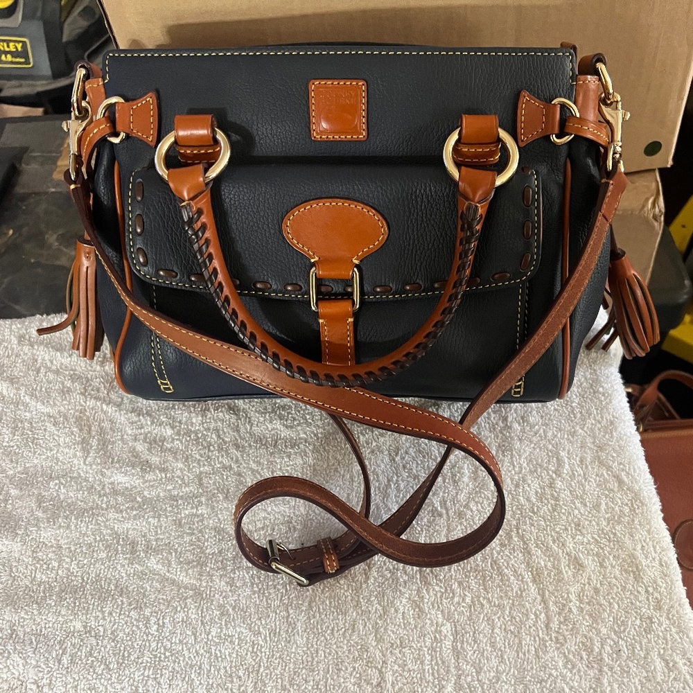 Dooney & Bourke Purse